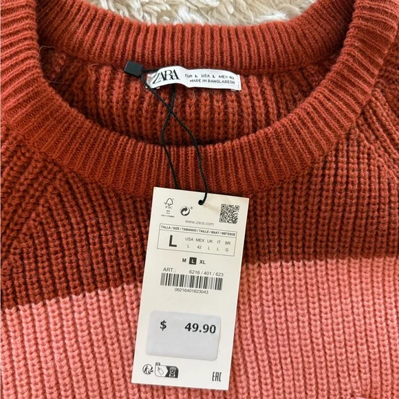 Zara Men's Crewneck Sweater in Salmon and Red Stripes - Picture 2 of 4